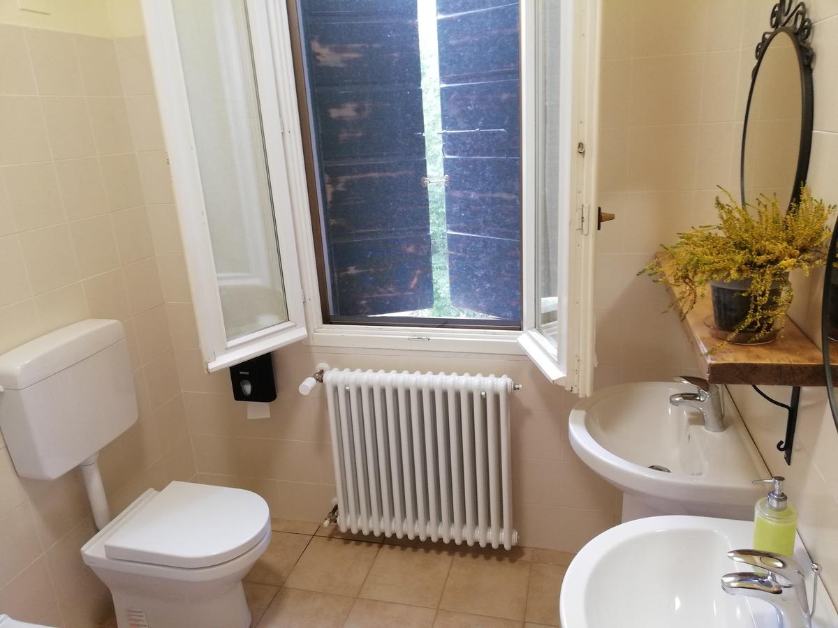 Locanda Dei Pontieri Гуастала Екстериор снимка